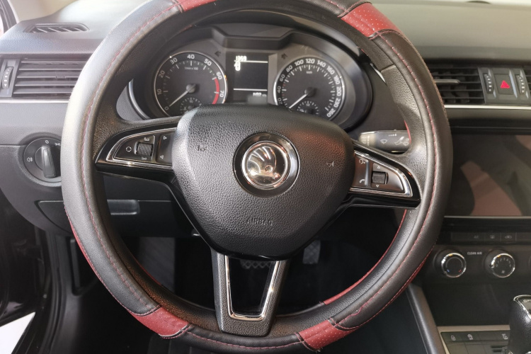 Skoda Octavia 2018 #15 Skoda Octavia 2018 car image #15