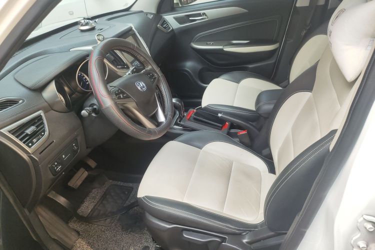 Changan CS35 2018 car image #15