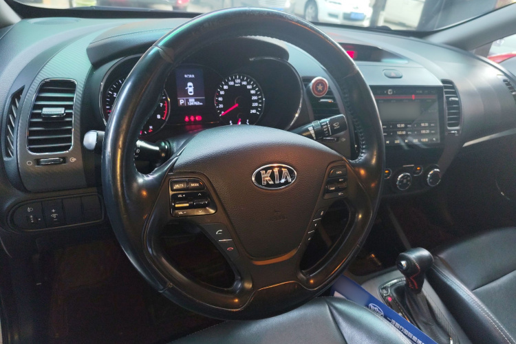 Kia K3 2015 #15 Kia K3 2015 car image #15