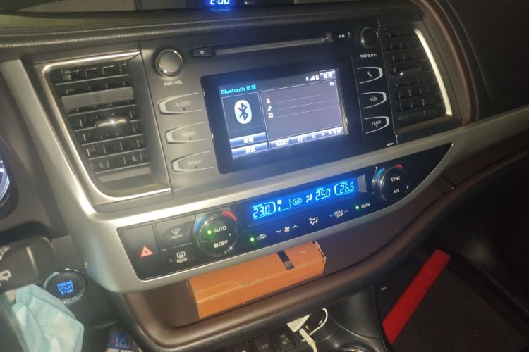 Toyota Highlander (Imported) 2017 #15 Toyota Highlander (Imported) 2017 immagine di auto #15