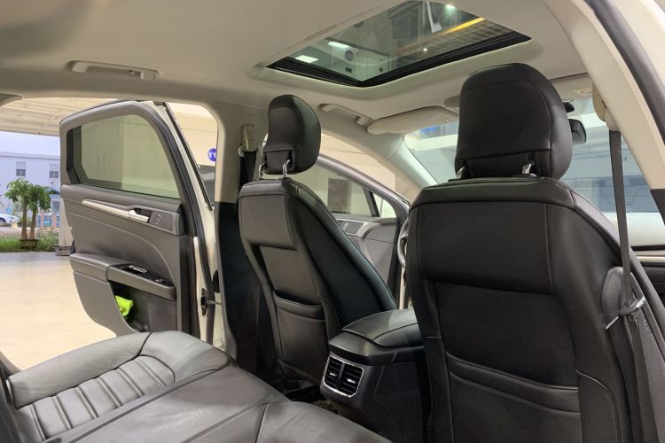 福特 蒙迪欧 2015 汽车图片 #15