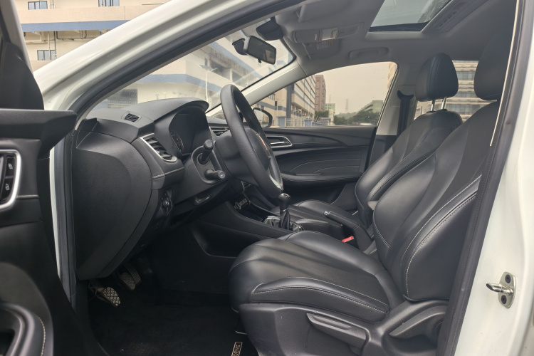 荣威 荣威i5 2019 汽车图片 #15