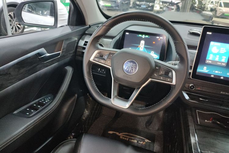 BYD Qin Pro New Energy 2018 immagine di auto #15