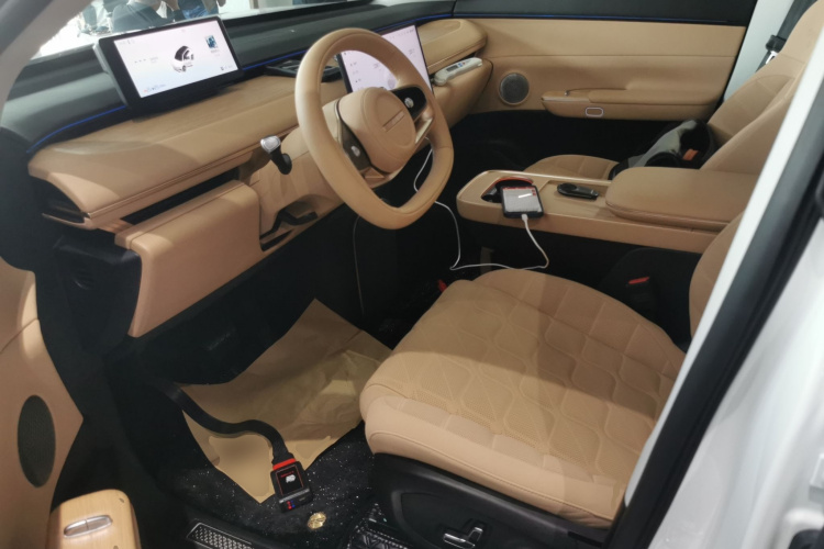 Exceed Stellar Era ET 2025 car image #15