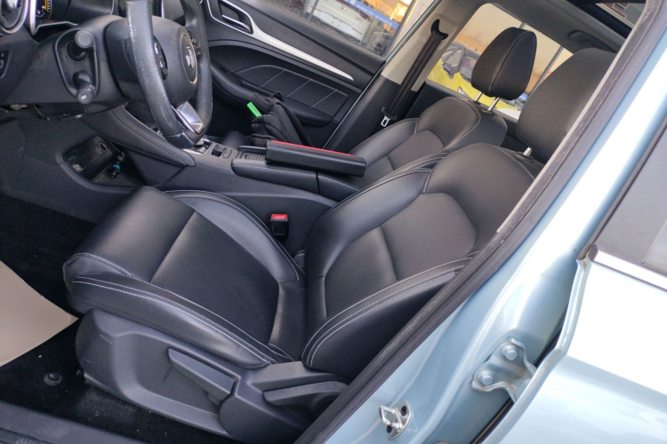 MG EZS Electric 2020 car image #15