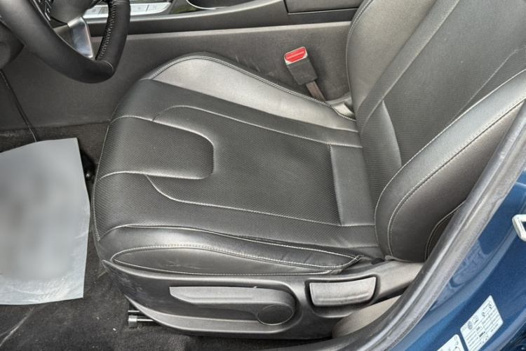 现代 伊兰特 2021 汽车图片 #15