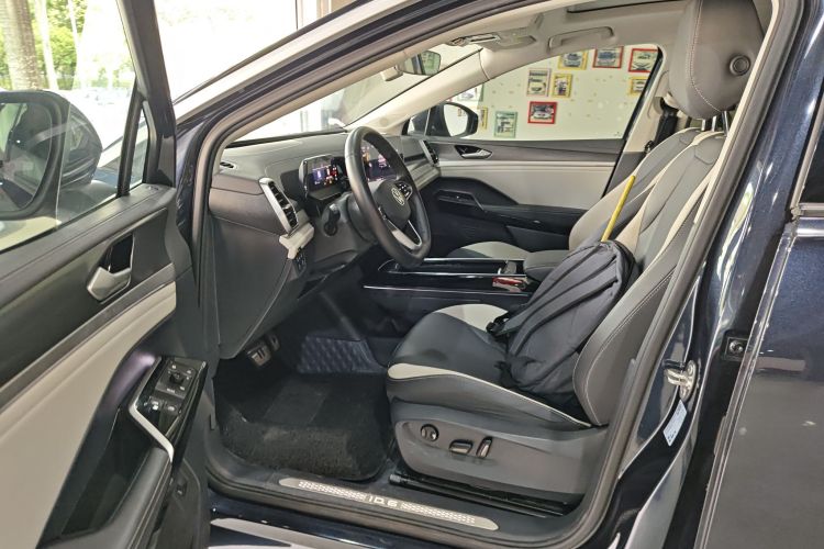 Volkswagen ID.6 Crozz 2022 #15 Volkswagen ID.6 Crozz 2022 car image #15