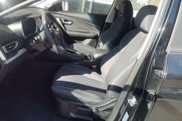 X70M 2021 #15 X70M 2021 car image #15