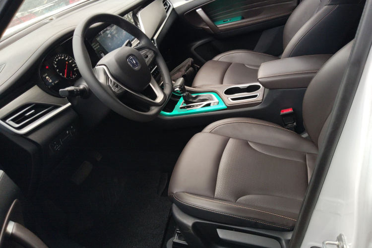 Changan CS35MAX 2019 car image #15