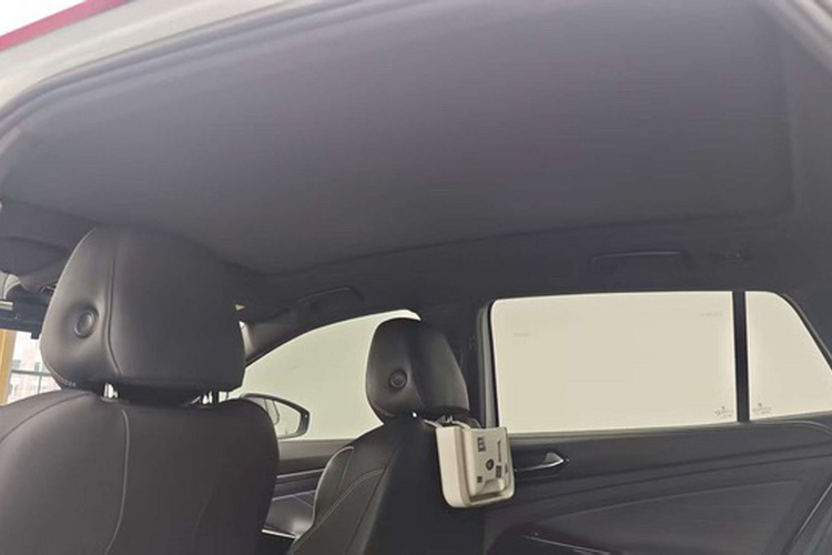 Volkswagen ID.4 X 2021 immagine di auto #15