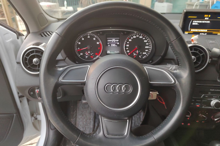 奥迪 奥迪A1 2017 汽车图片 #15