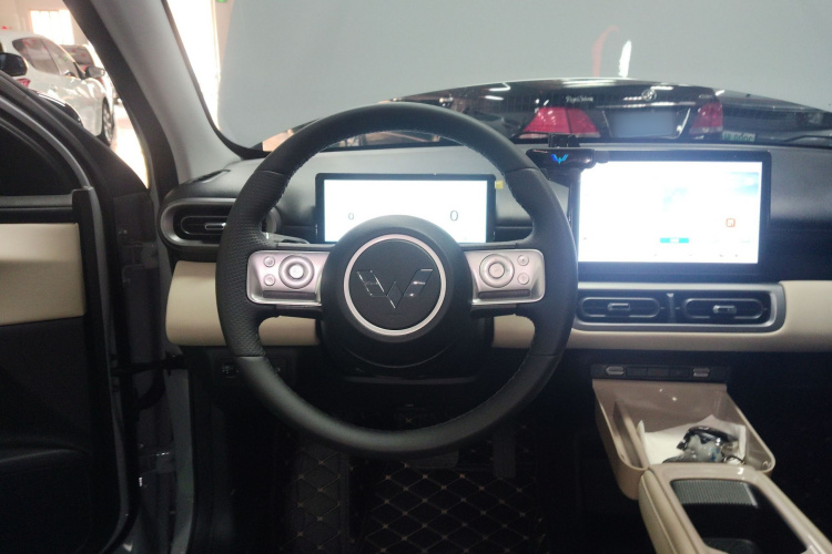 五菱汽车 五菱缤果PLUS 2025 汽车图片 #15