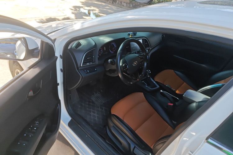 Hyundai Elantra AD 2018 car image #15