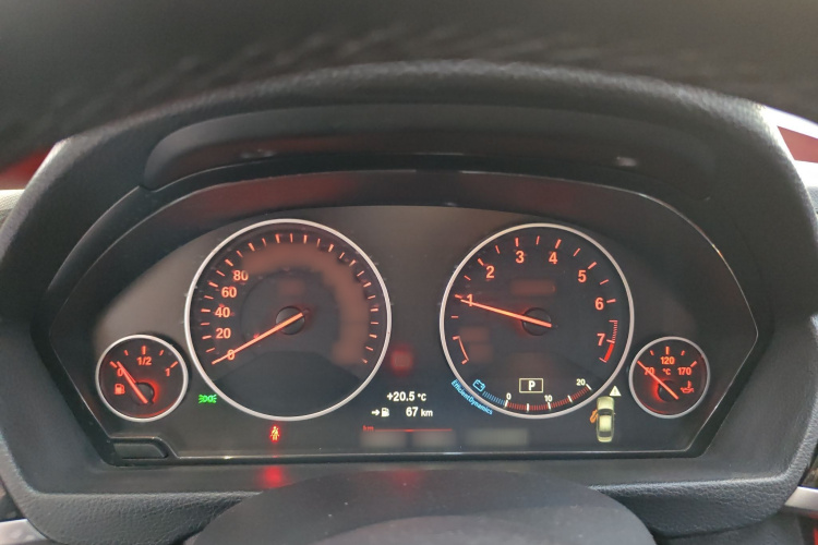 BMW 3 Series 2017 #15 BMW 3 Series 2017 car image #15