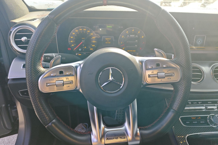 Mercedes-Benz E AMG 2019 immagine di auto #15