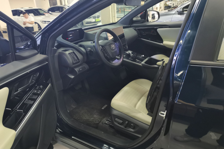 丰田 一汽丰田bZ4X 2022 汽车图片 #15