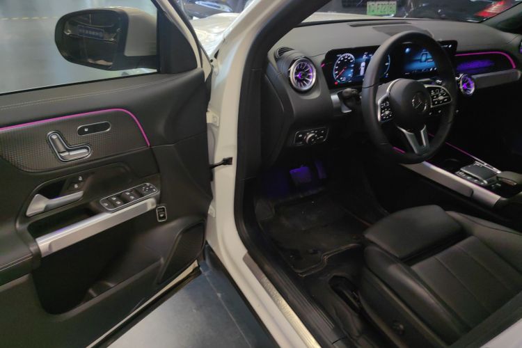 Mercedes-Benz EQB Class 2024 #15 Mercedes-Benz EQB Class 2024 immagine di auto #15