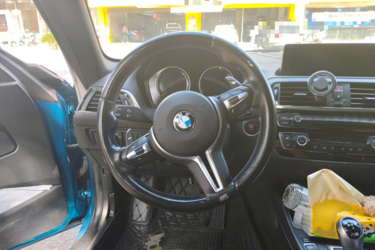 BMW M2 2018 car image #15