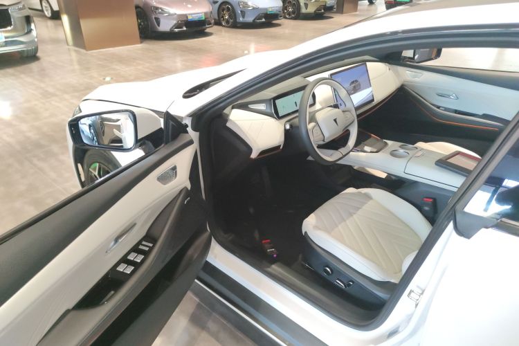 Deepal SL03 2023 car image #15