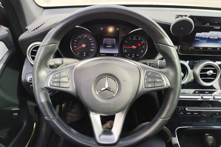 Mercedes-Benz GLC Coupe 2019 #15 Mercedes-Benz GLC Coupe 2019 car image #15