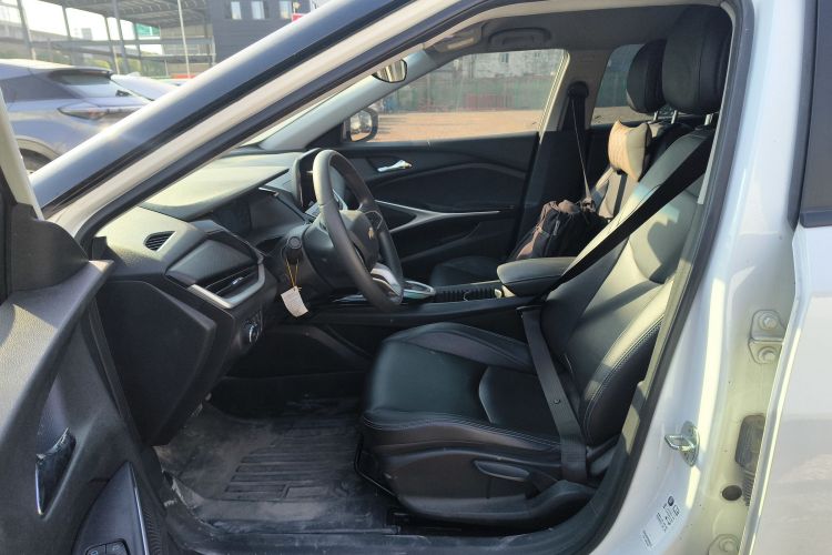 Chevrolet Charm 2023 car image #15