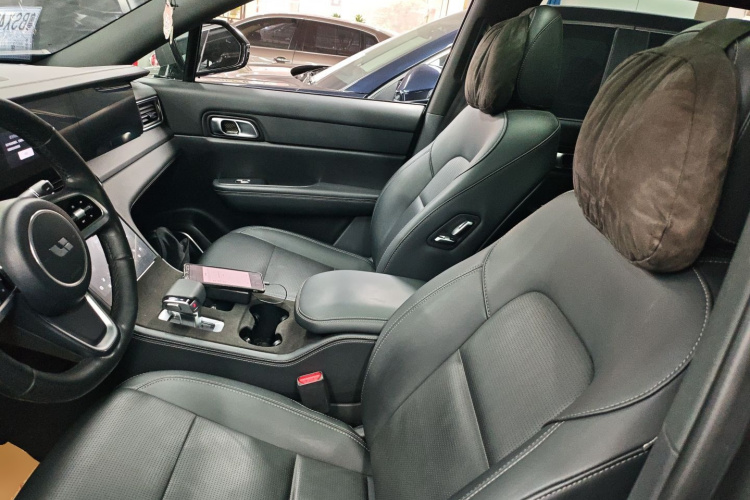 Li One 2021 صورة سيارة #15