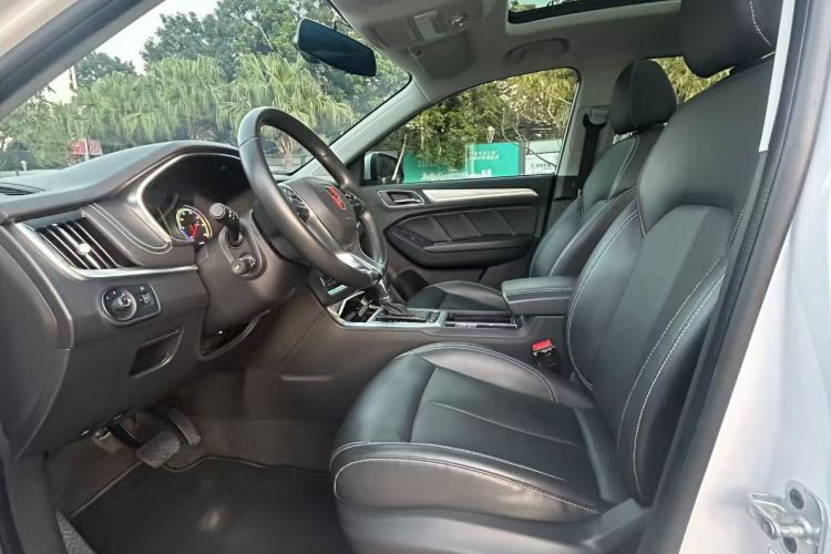 Roewe RX5 New Energy 2018 изображение автомобиля #15