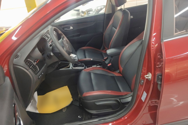 Kia Rio Cross 2018 صورة سيارة #15