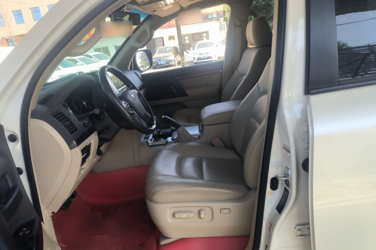 Toyota 2020 صورة سيارة #15
