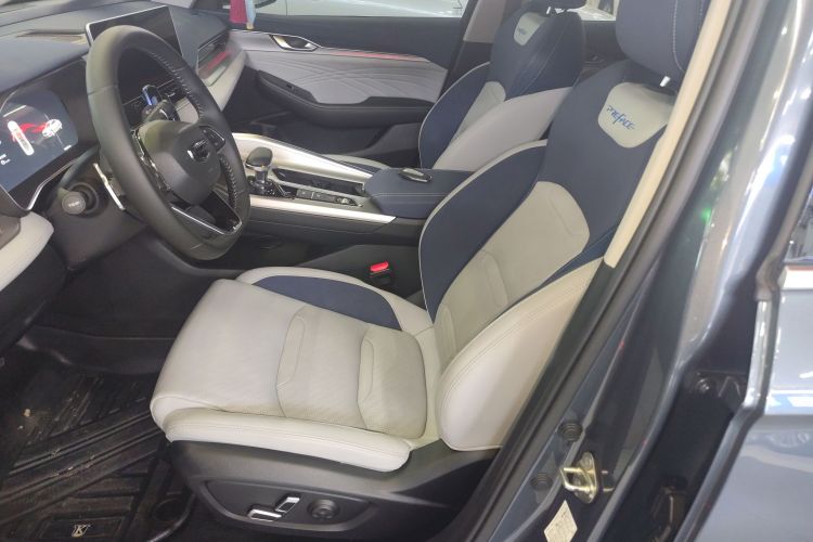 Preface 2021 صورة سيارة #15