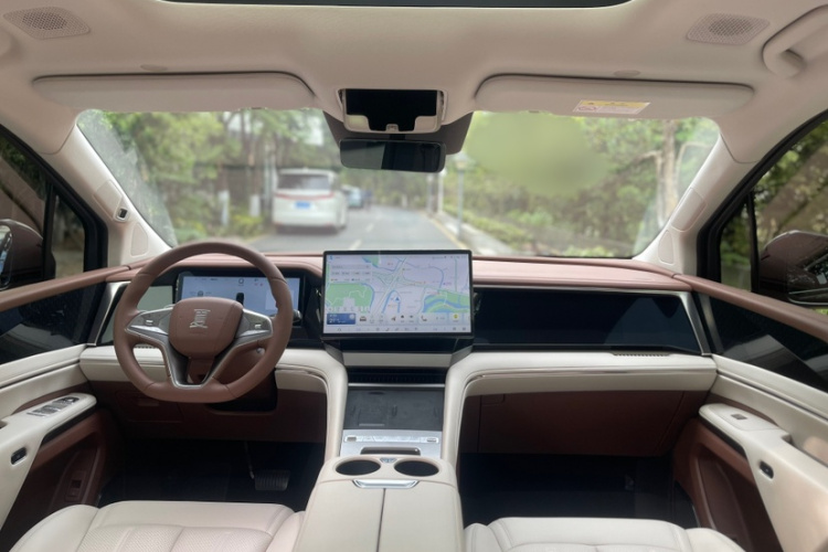 BYD Xia 2024 immagine di auto #15