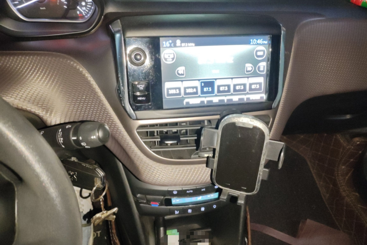 标致 标致2008 2015 汽车图片 #15