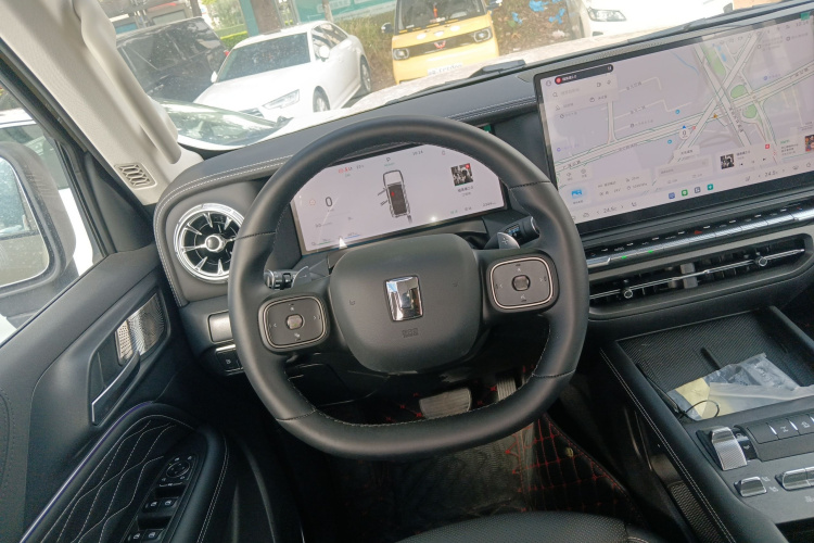 Tank 300 New Energy 2025 car image #15