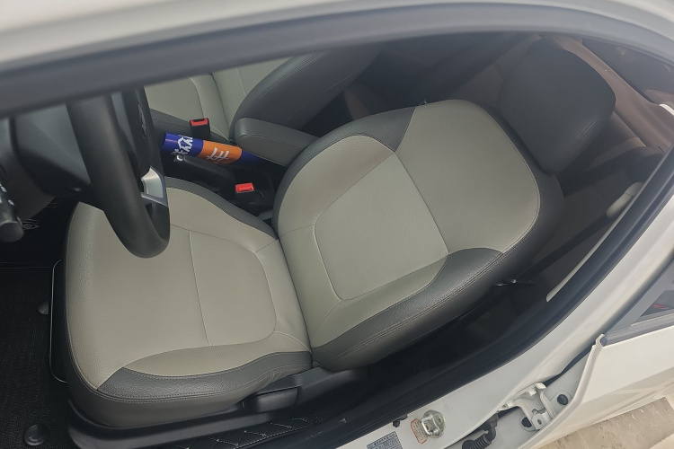 起亚 焕驰 2018 汽车图片 #15