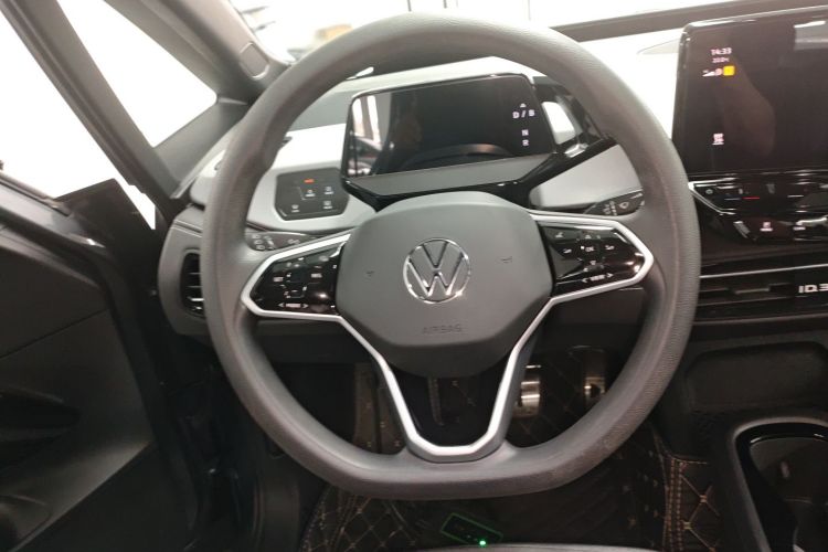 Volkswagen ID.3 2024 car image #15