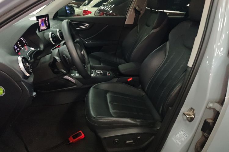 Q2L 2022 image de voiture #15