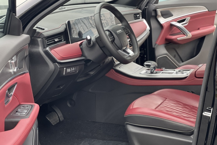X70 PLUS 2024 car image #15