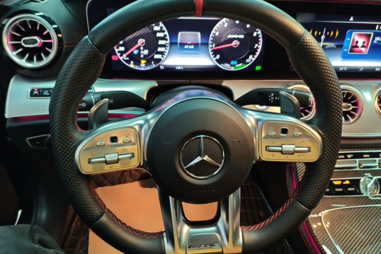 Mercedes-Benz E AMG 2021 صورة سيارة #15