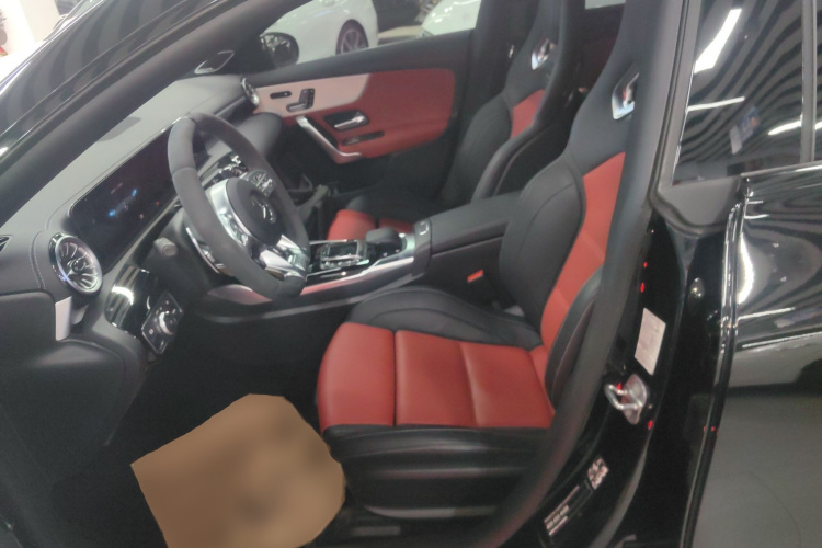 Mercedes-Benz CLA AMG 2023 imagem de carro #15