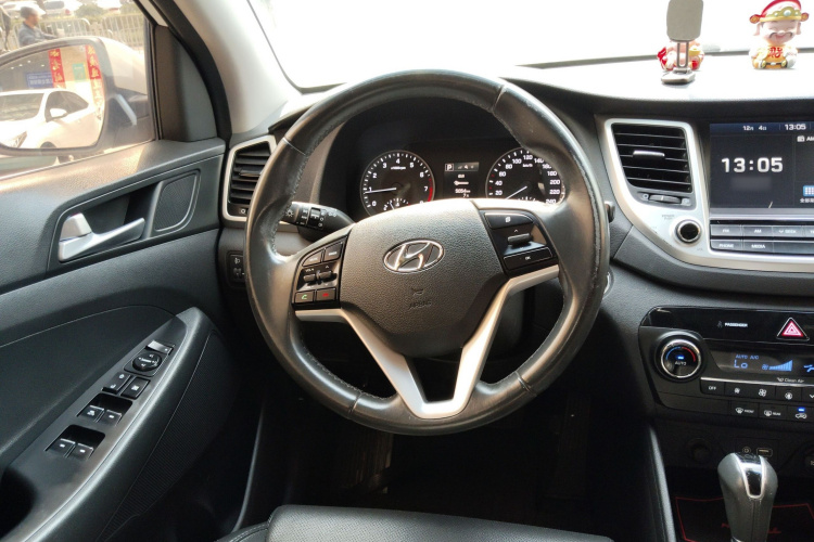 现代 途胜 2016 汽车图片 #15