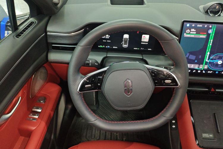 2024 car image #15