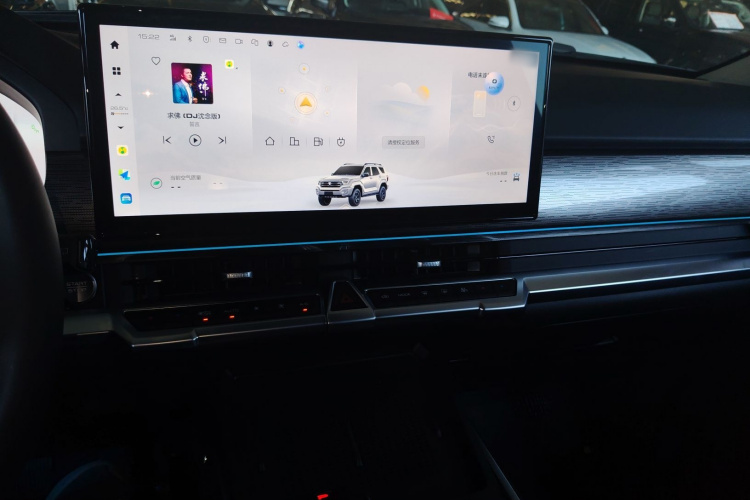 Tank 400 New Energy 2025 immagine di auto #15