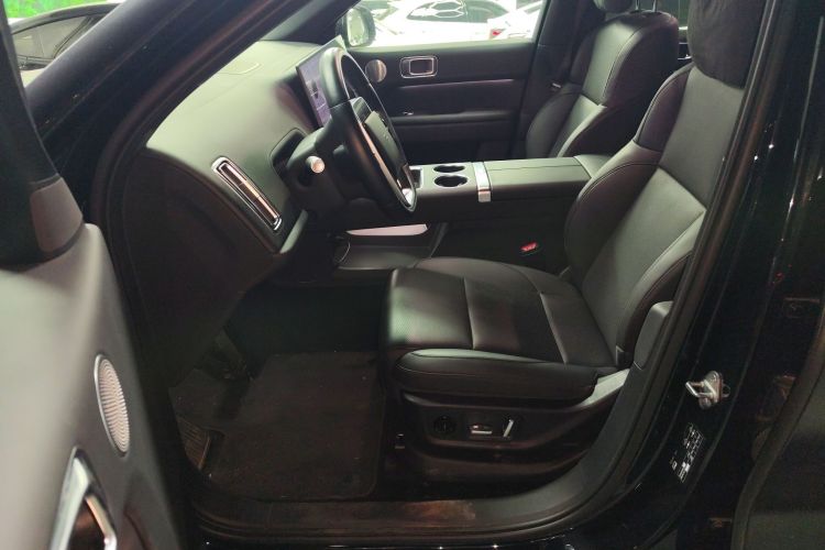 Li L6 2024 image de voiture #15