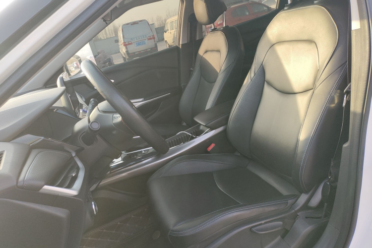 Chevrolet Charm 2022 car image #15