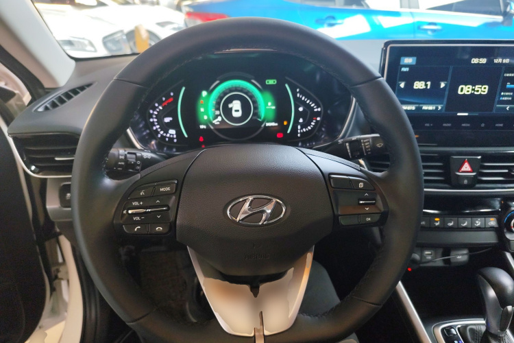 Hyundai Lafesta 2021 car image #15