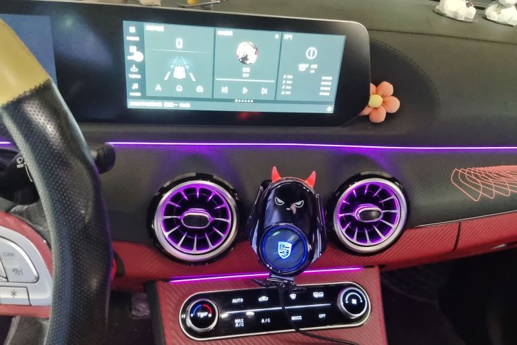 Forthing T5 EVO 2023 car image #15