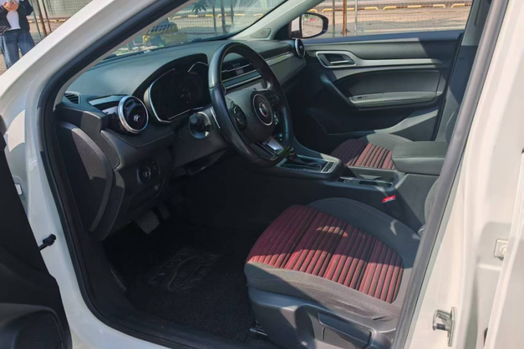 MG 6 2020 car image #15