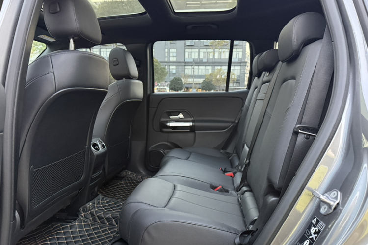 Mercedes-Benz EQB Class 2022 #15 Mercedes-Benz EQB Class 2022 car image #15