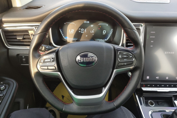 SWM斯威汽车 SWM斯威G05 2020 汽车图片 #15