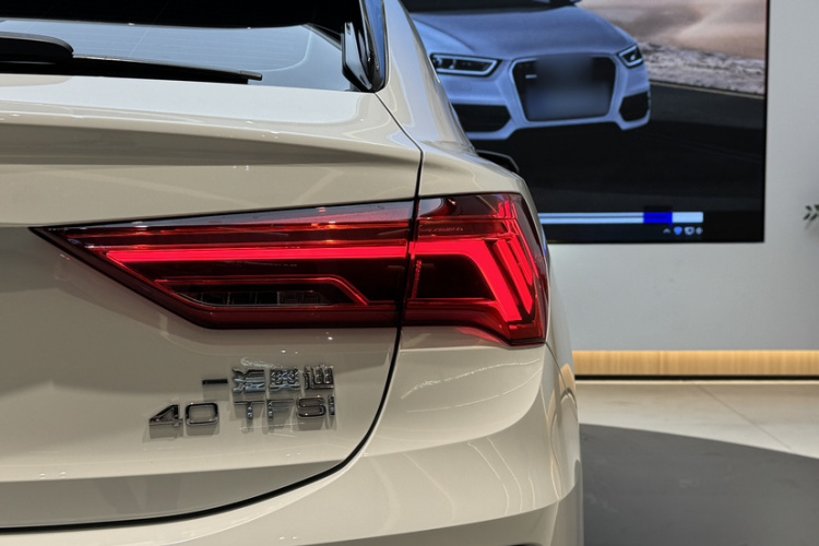 Audi Q3 Sportback 2021 car image #15